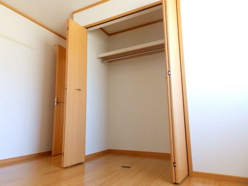 エトワール・シャンの物件内観写真