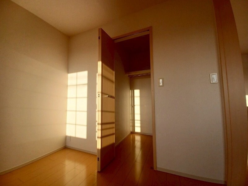 カーザ　ソル　レヴェンテ　Ａの物件内観写真