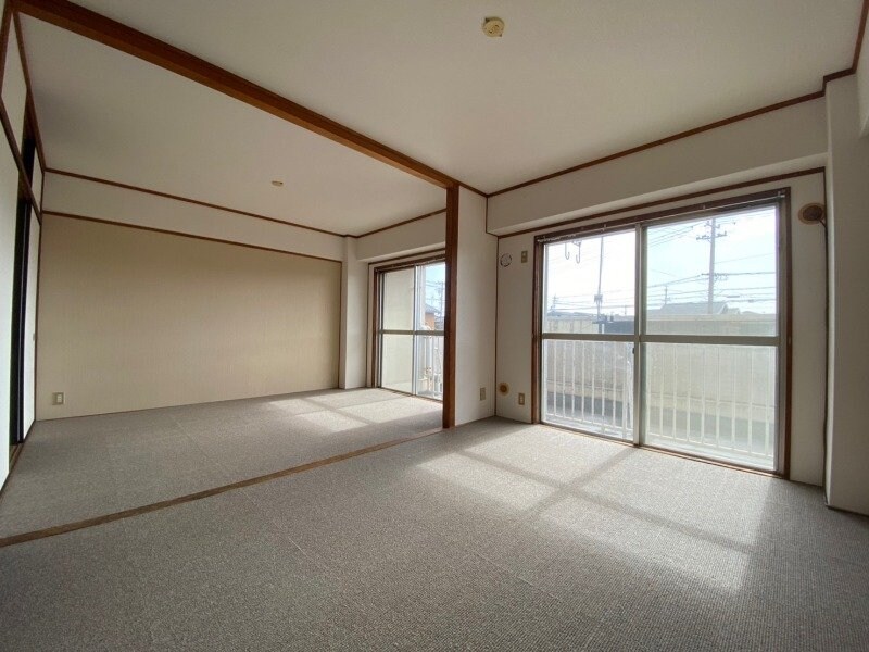 エンブレム大勢の物件内観写真