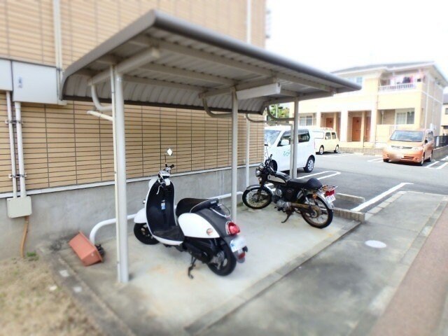 フォレスト　ヒル　Ａ棟の物件外観写真