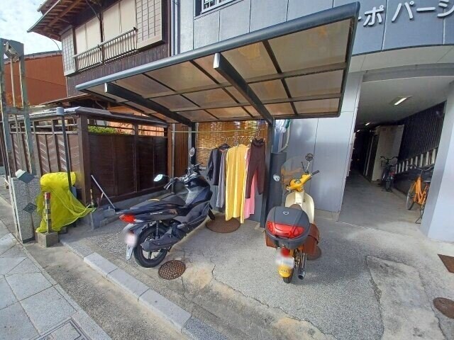 コーポパーシモンの物件外観写真