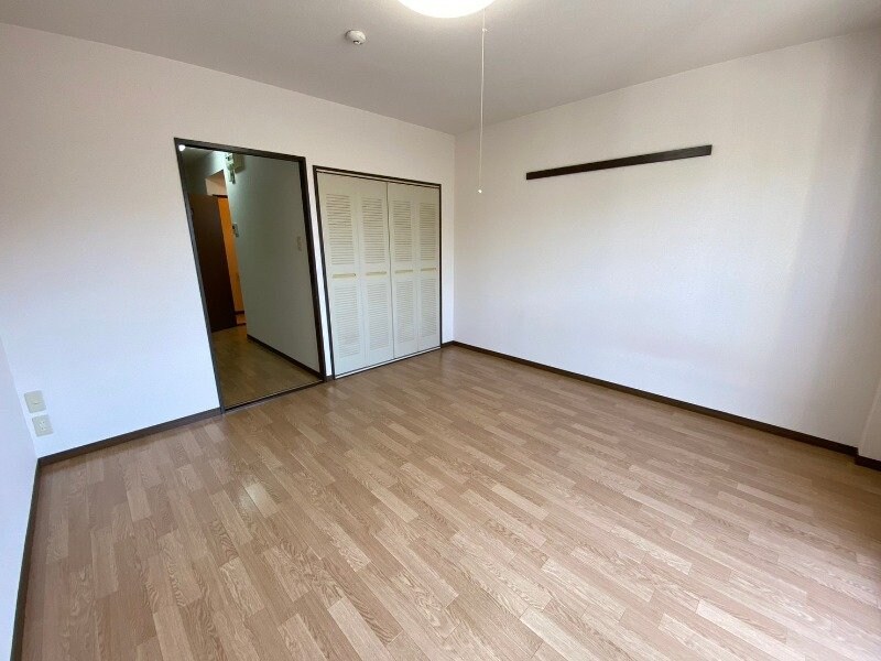 ＳｕｒｐｌｕｓＯｎｅフローラの物件内観写真