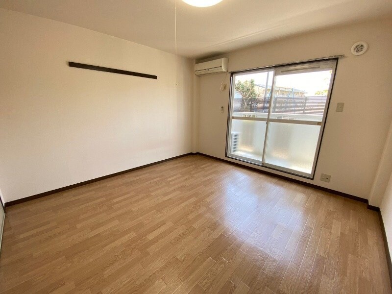 ＳｕｒｐｌｕｓＯｎｅフローラの物件内観写真