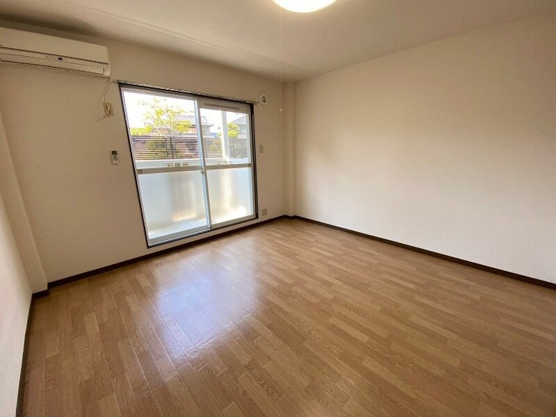 ＳｕｒｐｌｕｓＯｎｅフローラの物件内観写真