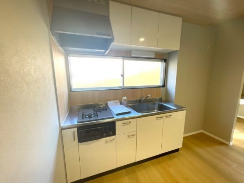 エイトスクウェア芳ヶ崎の物件内観写真