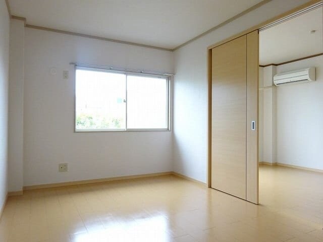 ドルフィン№１の物件内観写真