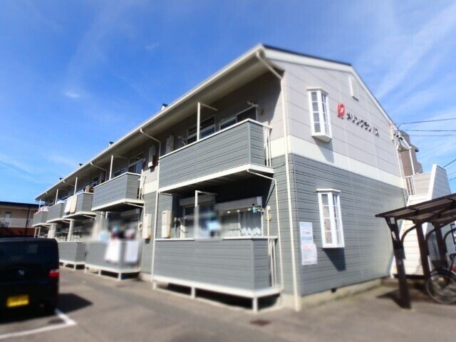 メゾングランパスの物件外観写真