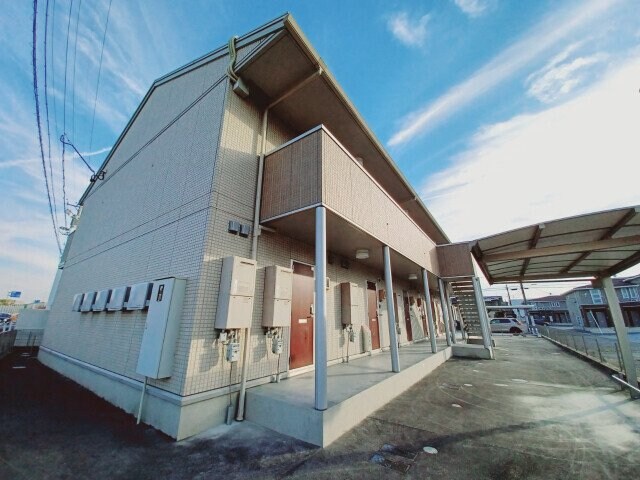 サクラーレ和泉の物件外観写真