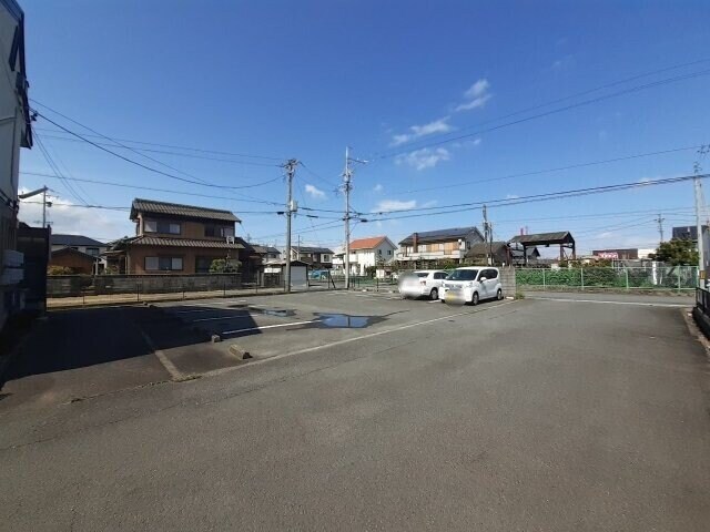 ノースエトランゼＢ棟の物件外観写真