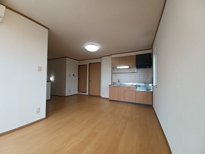 プリムヴェルⅡの物件内観写真