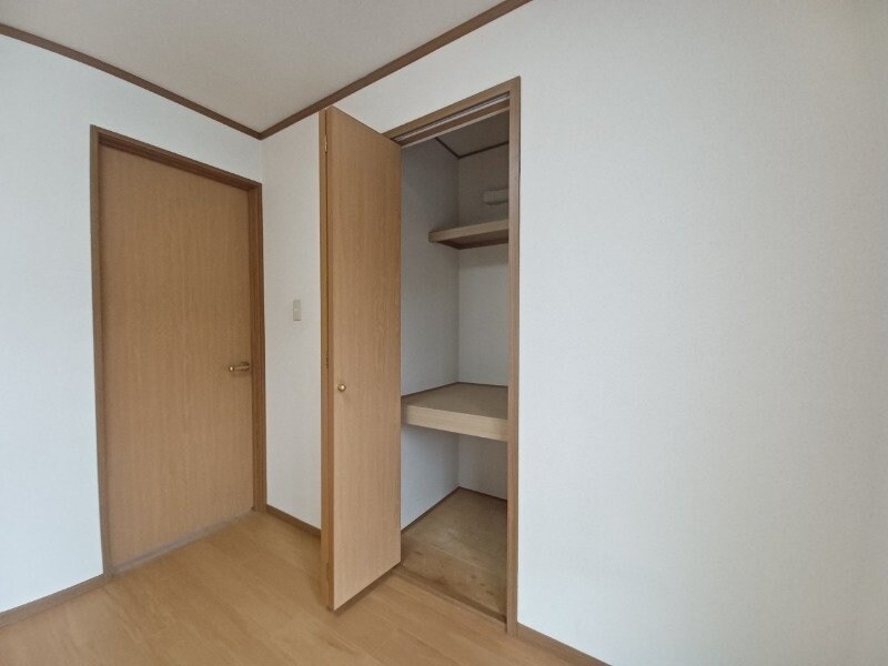 プリムヴェルⅡの物件内観写真