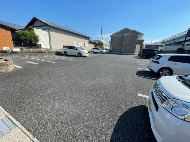 ナイスフィールドの物件外観写真