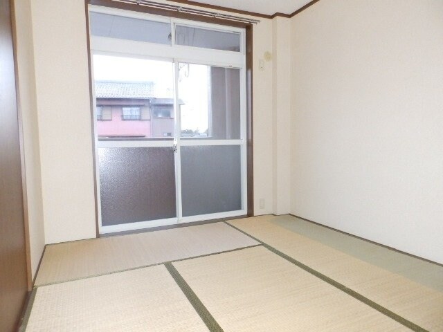 グランドパレス松井の物件内観写真