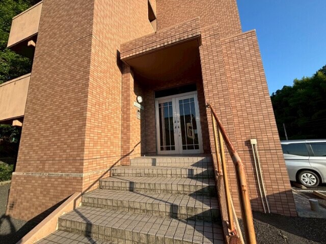 ラフレシール山城の物件外観写真