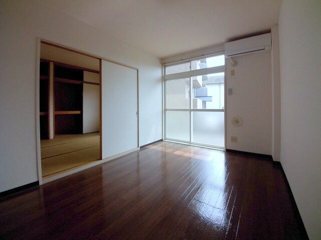 アルカディアの物件内観写真