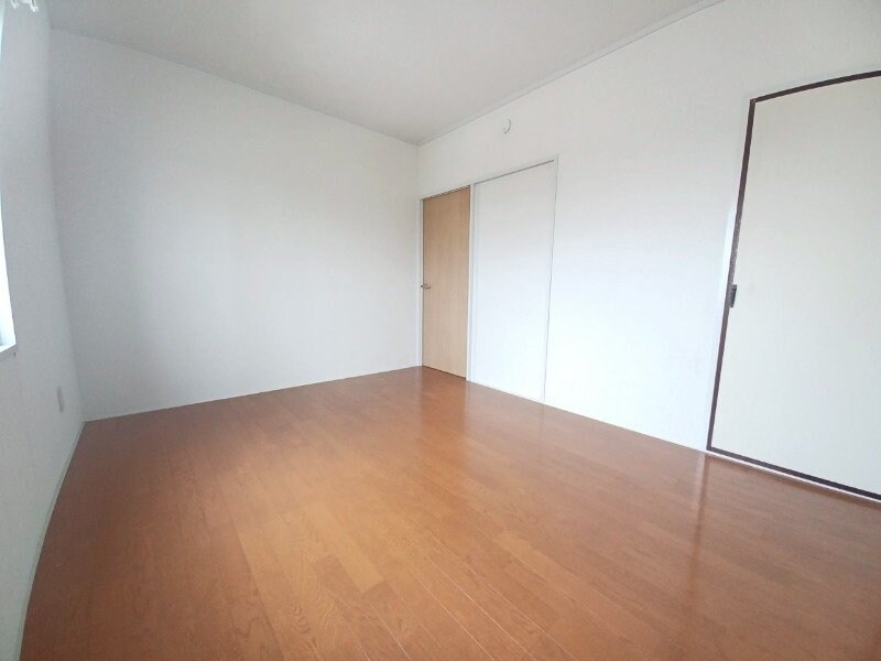 フィレンツェ桑名Ｂ棟の物件内観写真