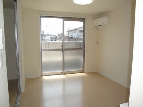 オリーブの物件内観写真