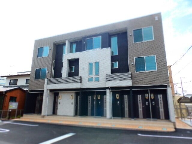 ユングランス　Ⅱの物件外観写真