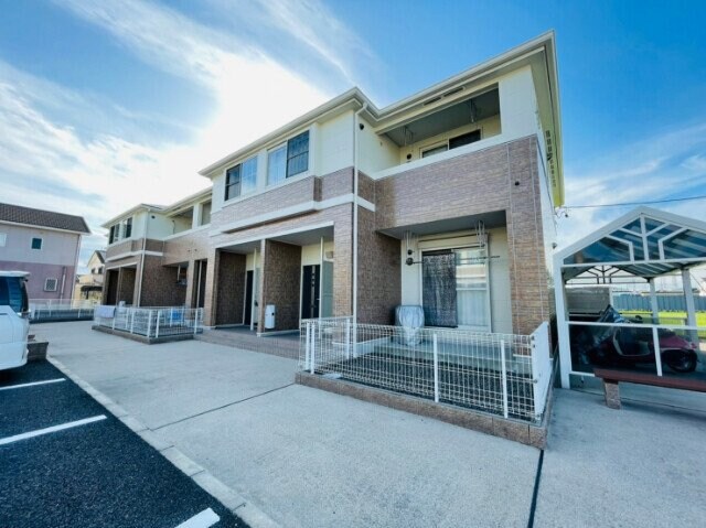 サンプレイスＭ　Ａ棟の物件外観写真