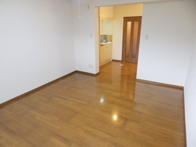 ハビテーション三石塚の物件内観写真