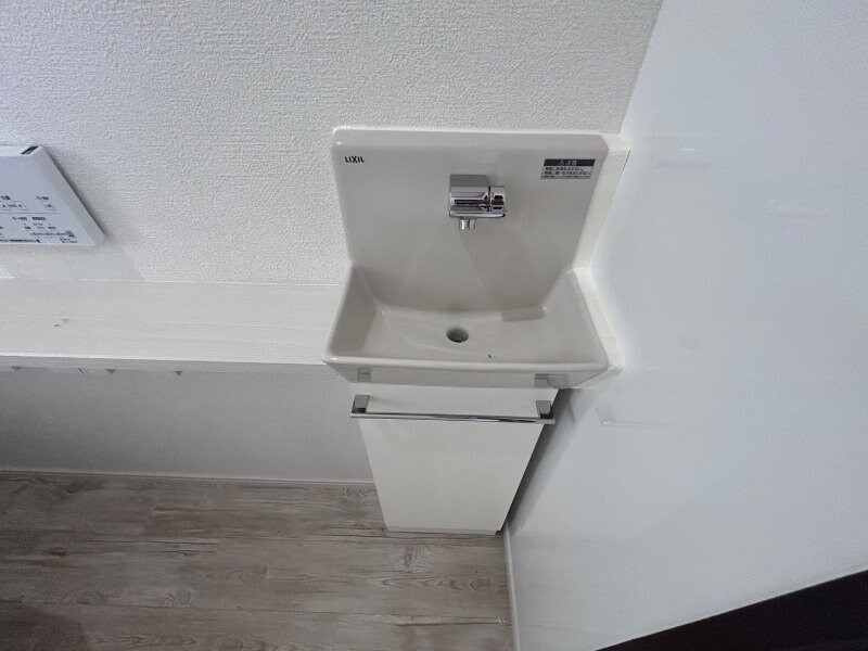 鈴与ウェストの物件内観写真