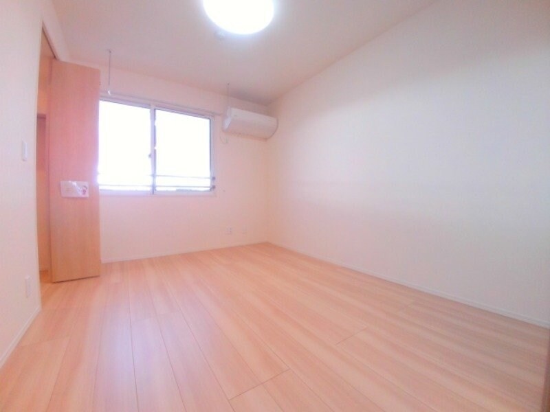 コンフィアンスの物件内観写真