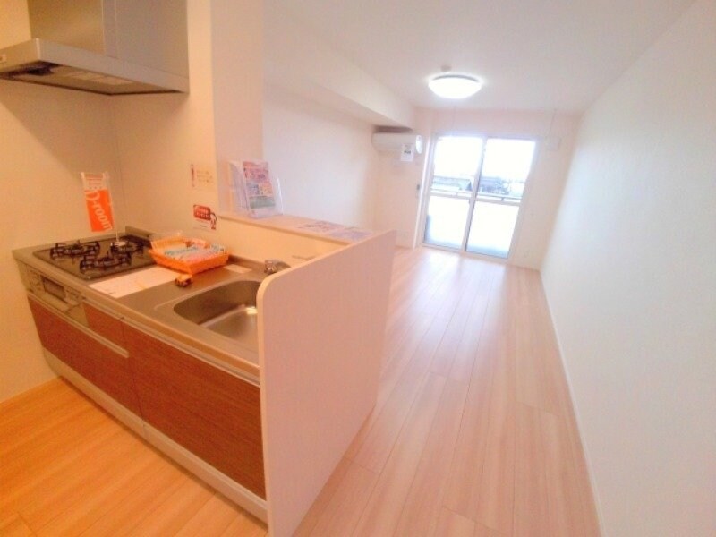 コンフィアンスの物件内観写真