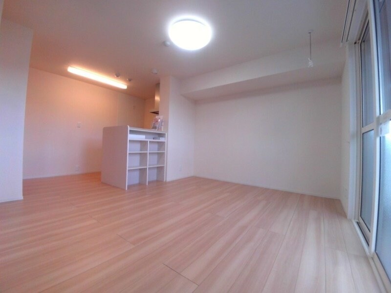 コンフィアンスの物件内観写真