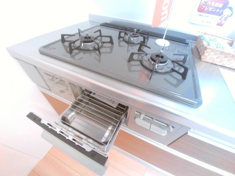 コンフィアンスの物件内観写真