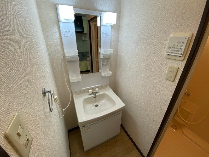 ＳｕｒｐｌｕｓＯｎｅフローラの物件内観写真