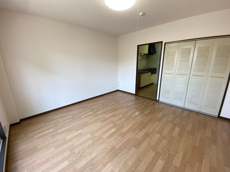 ＳｕｒｐｌｕｓＯｎｅフローラの物件内観写真