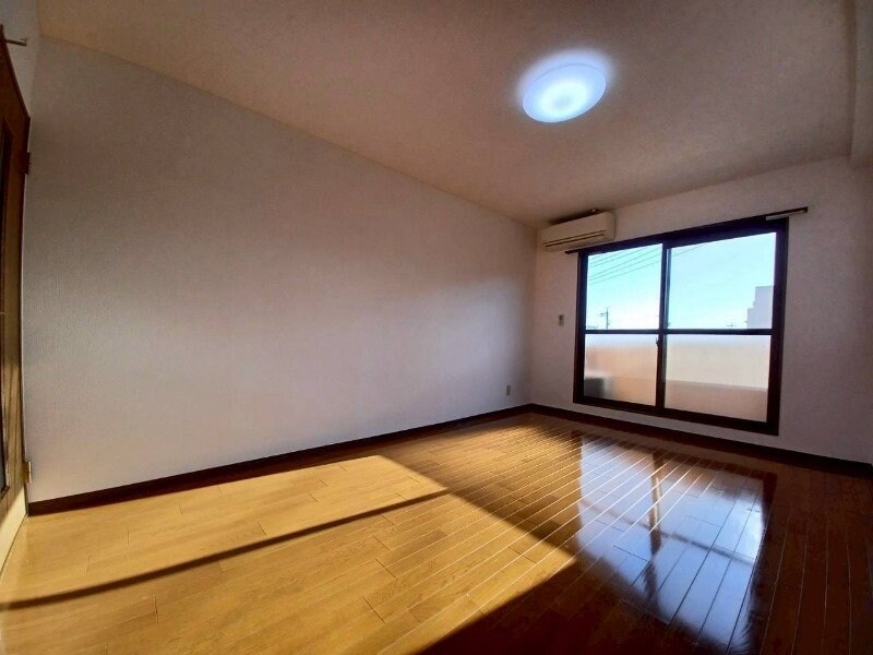 ＬＵＭＩＮＡ　Ｓ．Ｋの物件内観写真