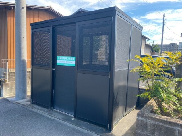 ナイスフィールドの物件外観写真