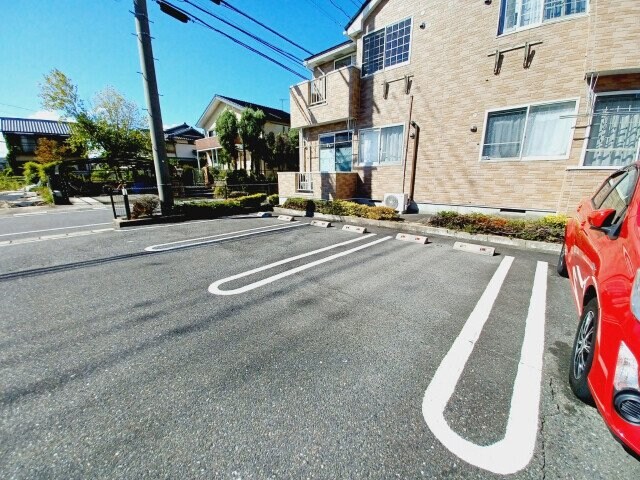 クルーセ　Ｂの物件外観写真