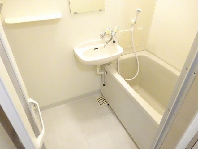 ドルフィン№１の物件内観写真