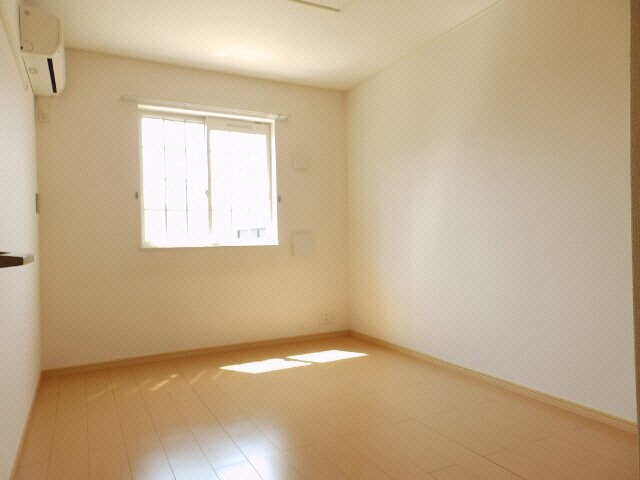 シェル　ラシーヌⅡの物件内観写真