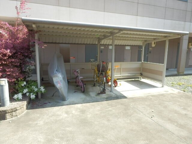 クローバーグリーンⅤの物件外観写真