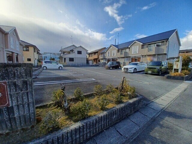 カーサ・ラフィネ　Ａ棟の物件外観写真