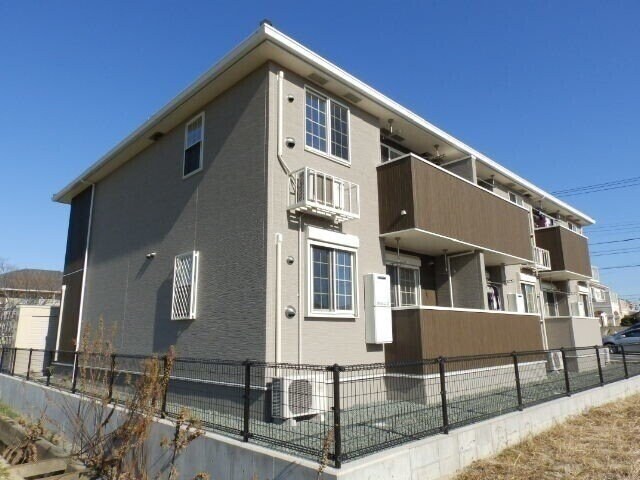 スカイブルーの物件外観写真