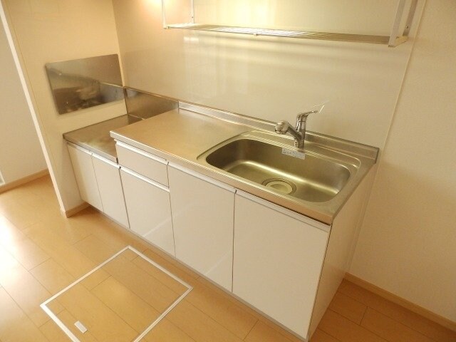 スカイブルーの物件内観写真