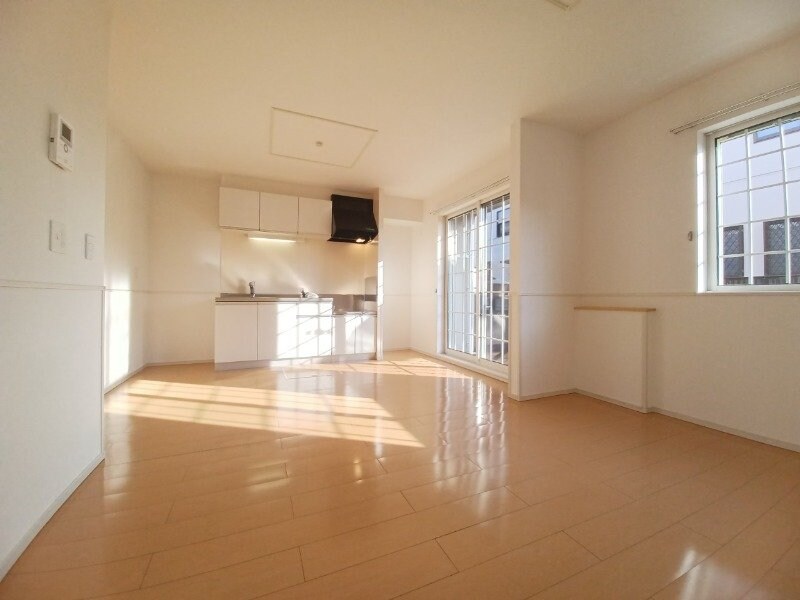 スカイブルーの物件内観写真