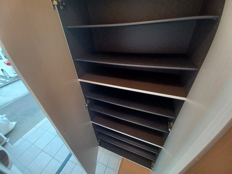 スカイブルーの物件内観写真