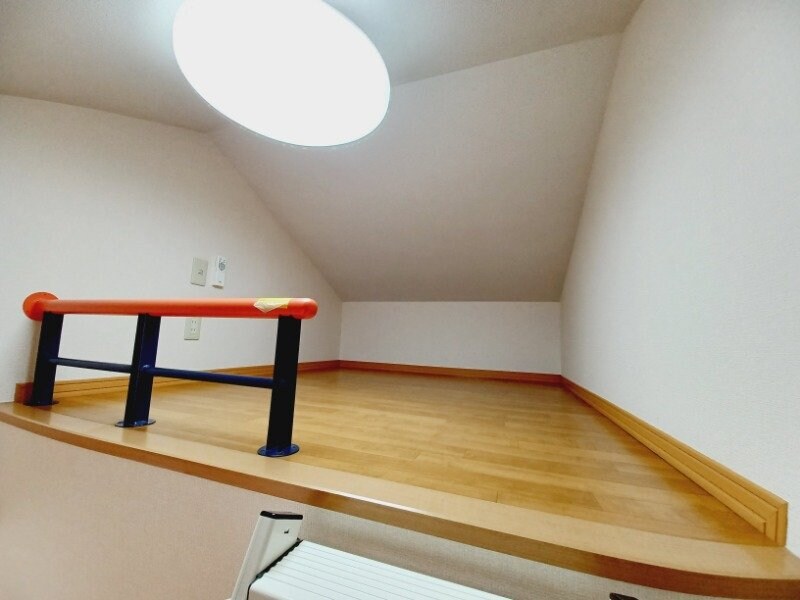 サンテラス雲雀ヶ丘の物件内観写真