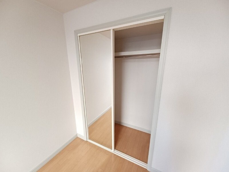 エルシャトーⅢの物件内観写真