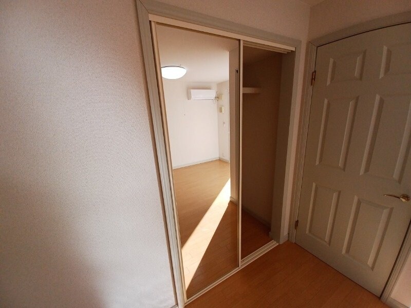 エルシャトーⅢの物件内観写真