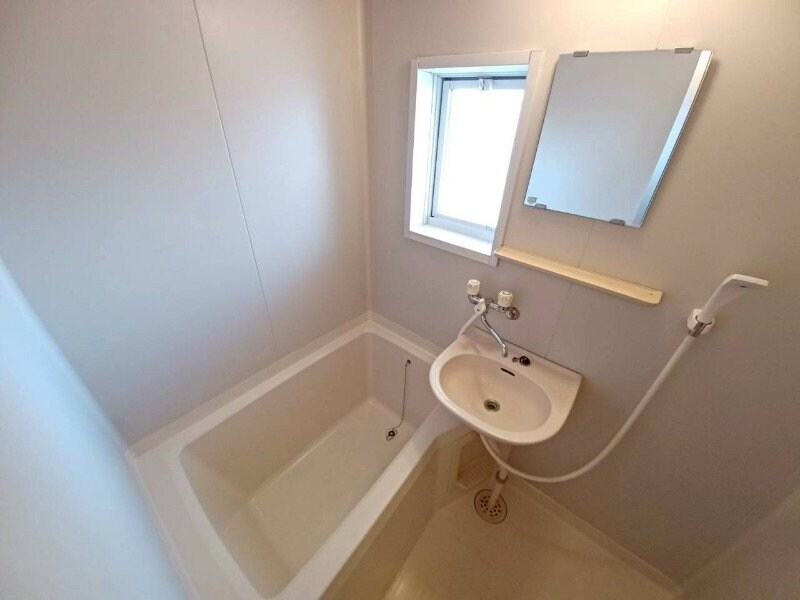 ハイツボンパパ　Ａの物件内観写真