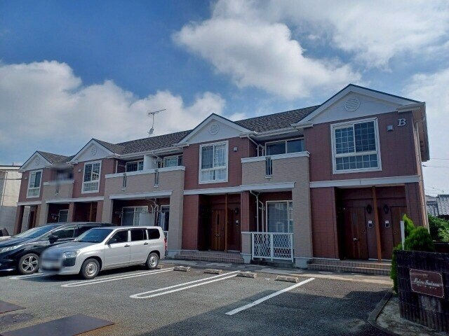 ポワールセゾン　Ｂ棟の物件外観写真