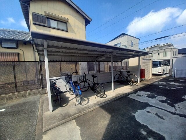 ポワールセゾン　Ｂ棟の物件外観写真