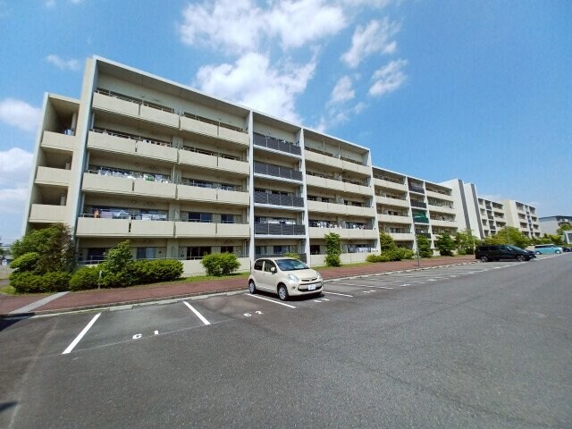 ＪＭＵ久居社宅Ｆ棟の物件外観写真