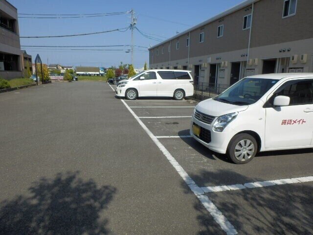 クローバーグリーンⅤの物件外観写真